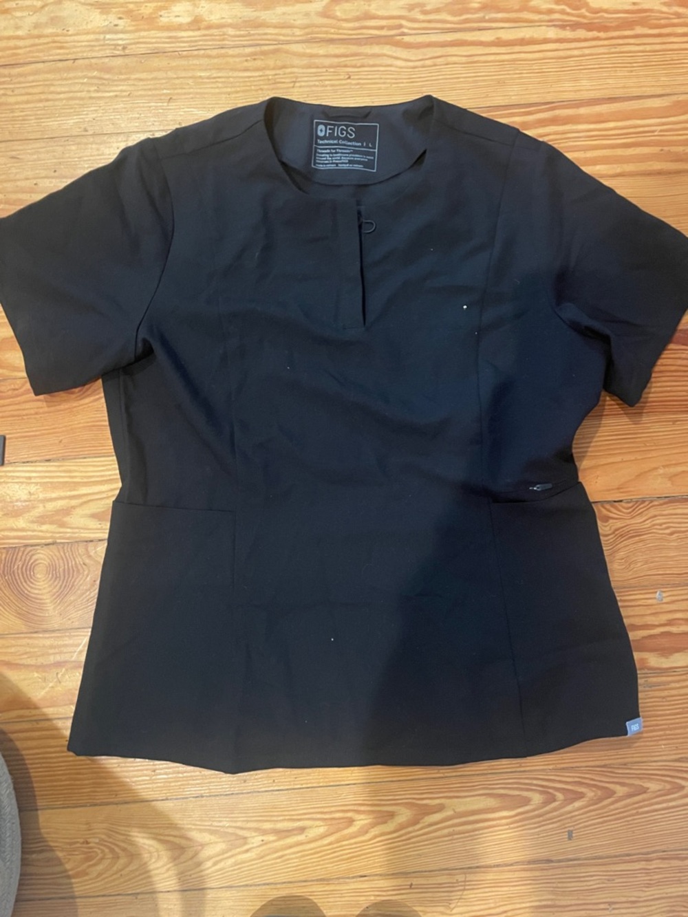 Figs women’s Black Short Sleeve Medical Top